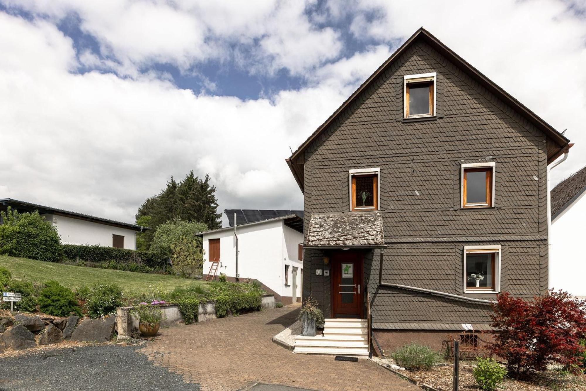 Dream Green Apartment 'Meadow' Gladenbach Экстерьер фото